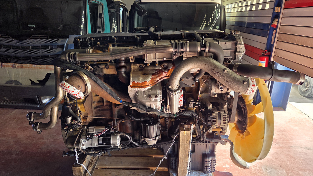 MERCEDES-BENZ ACTROS MP4 OM 471 LA EURO 6 - Двигател за Камион: снимка 5 MERCEDES-BENZ ACTROS MP4 OM 471 LA EURO 6 - Двигател за Камион: снимка 5