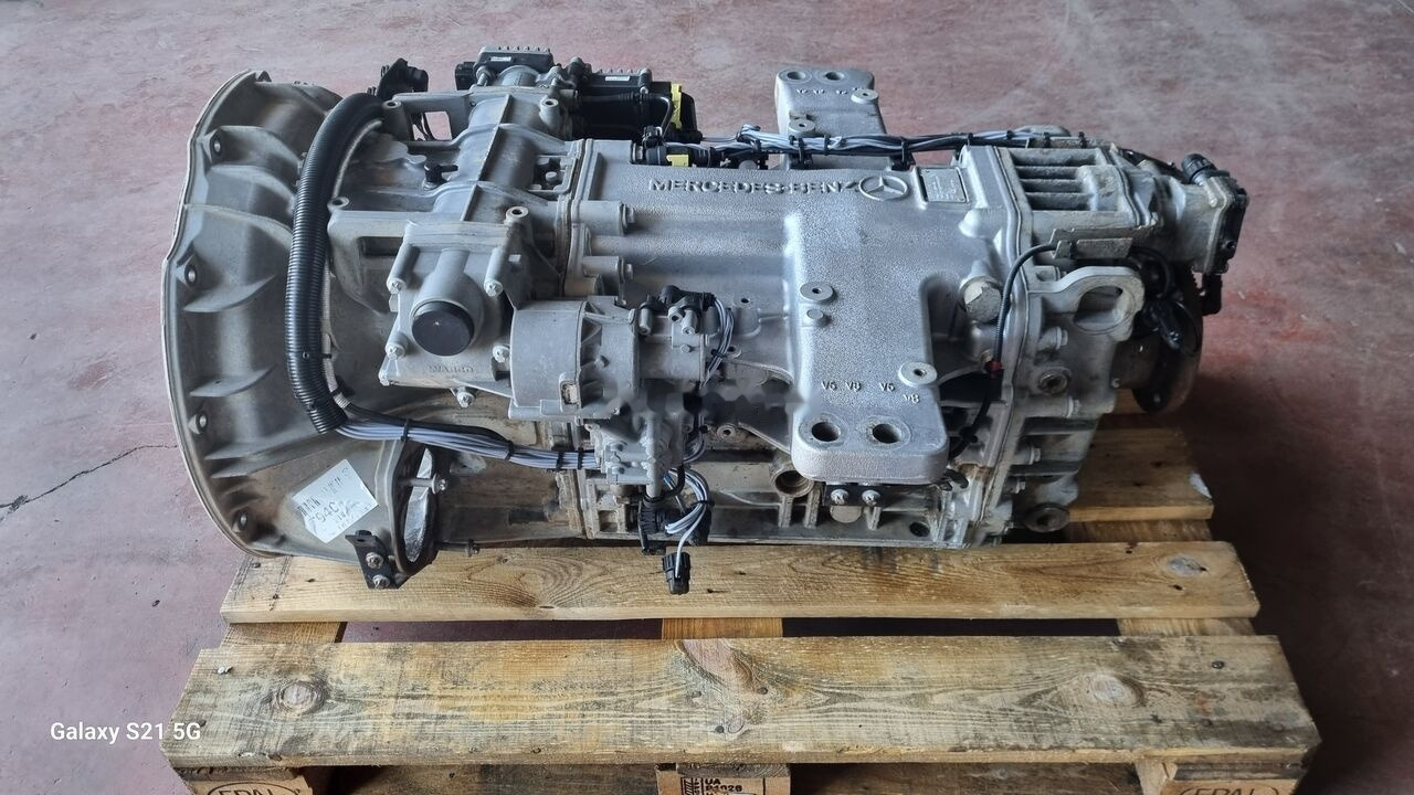 MERCEDES-BENZ Mercedes-Benz MERCEDES ACTROS MP3 715370 Mercedes-Benz ACTROS MP3 - Скоростна кутия за Камион: снимка 1 MERCEDES-BENZ Mercedes-Benz MERCEDES ACTROS MP3 715370 Mercedes-Benz ACTROS MP3 - Скоростна кутия за Камион: снимка 1