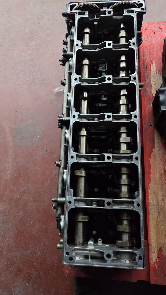 Глава на блока за Камион MERCEDES-BENZ OM 470 LA: снимка 6