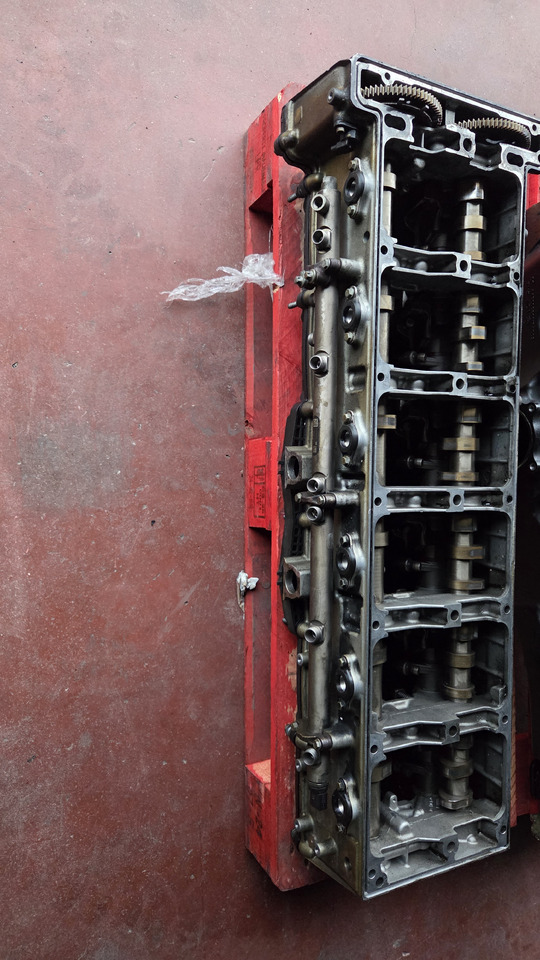 Глава на блока за Камион MERCEDES-BENZ OM 470 LA: снимка 7