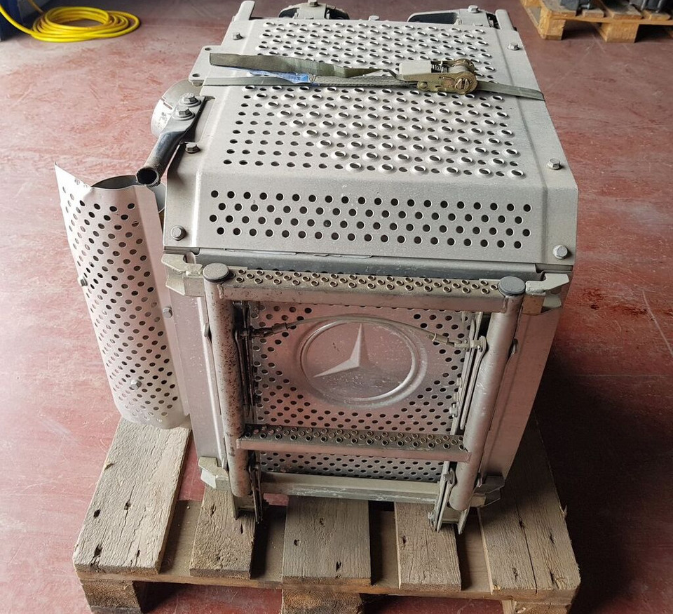 Mercedes-Benz GILLET Z308246 A 957 490 05 14 Mercedes-Benz - Катализатор за Камион: снимка 3 Mercedes-Benz GILLET Z308246 A 957 490 05 14 Mercedes-Benz - Катализатор за Камион: снимка 3