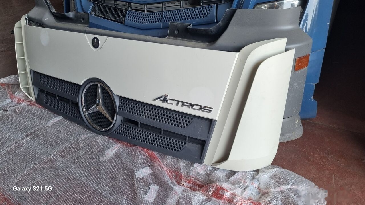 Mercedes-Benz MERCEDES ACTROS MP4 EURO 6 Mercedes-Benz ACTROS MP4 - Капо за Камион: снимка 1 Mercedes-Benz MERCEDES ACTROS MP4 EURO 6 Mercedes-Benz ACTROS MP4 - Капо за Камион: снимка 1
