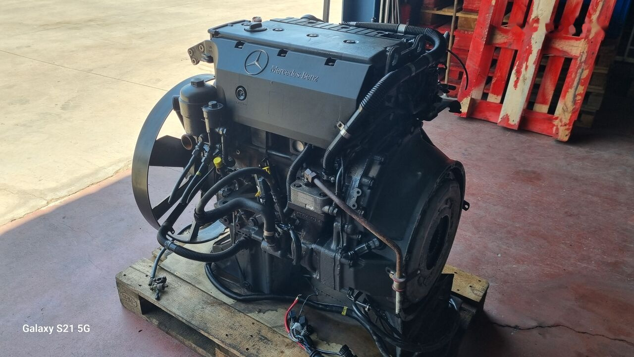 Mercedes-Benz MOTOR OM 924 LA EURO 5 OM 924 930 Mercedes-Benz ATEGO - Двигател за Камион: снимка 3 Mercedes-Benz MOTOR OM 924 LA EURO 5 OM 924 930 Mercedes-Benz ATEGO - Двигател за Камион: снимка 3