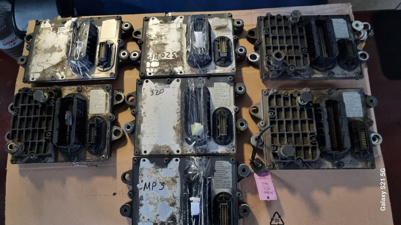 Mercedes-Benz PLD MODUL Mercedes-Benz ACTROS MP2 MP3 - Блок за управление за Камион: снимка 4 Mercedes-Benz PLD MODUL Mercedes-Benz ACTROS MP2 MP3 - Блок за управление за Камион: снимка 4