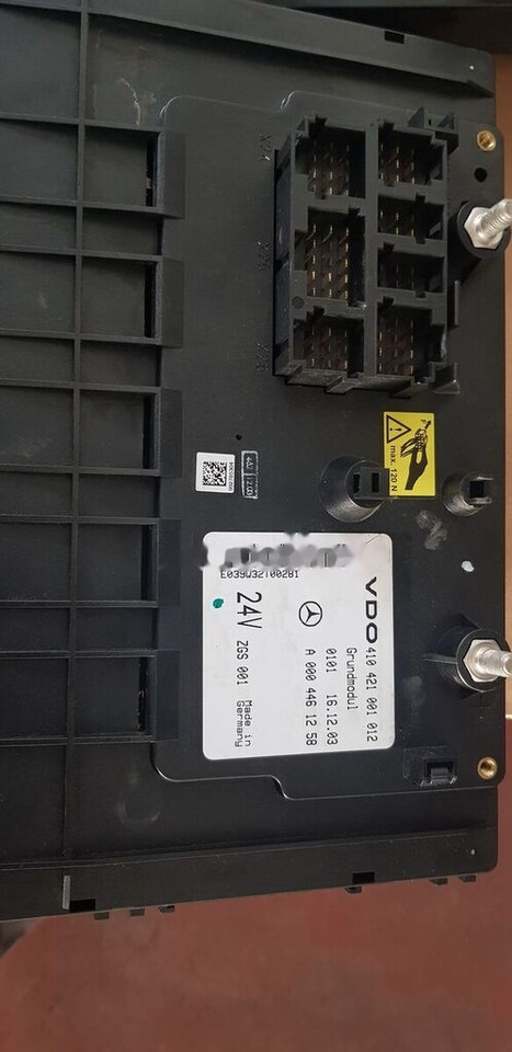 Mercedes-Benz instrumend panel Mercedes-Benz ACTROS MP2 - Табло за Камион: снимка 3 Mercedes-Benz instrumend panel Mercedes-Benz ACTROS MP2 - Табло за Камион: снимка 3