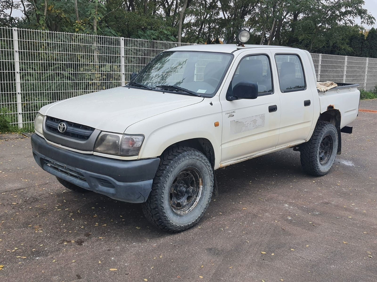 Toyota Hilux Double Cab 4x4 - Джип: снимка 2 Toyota Hilux Double Cab 4x4 - Джип: снимка 2