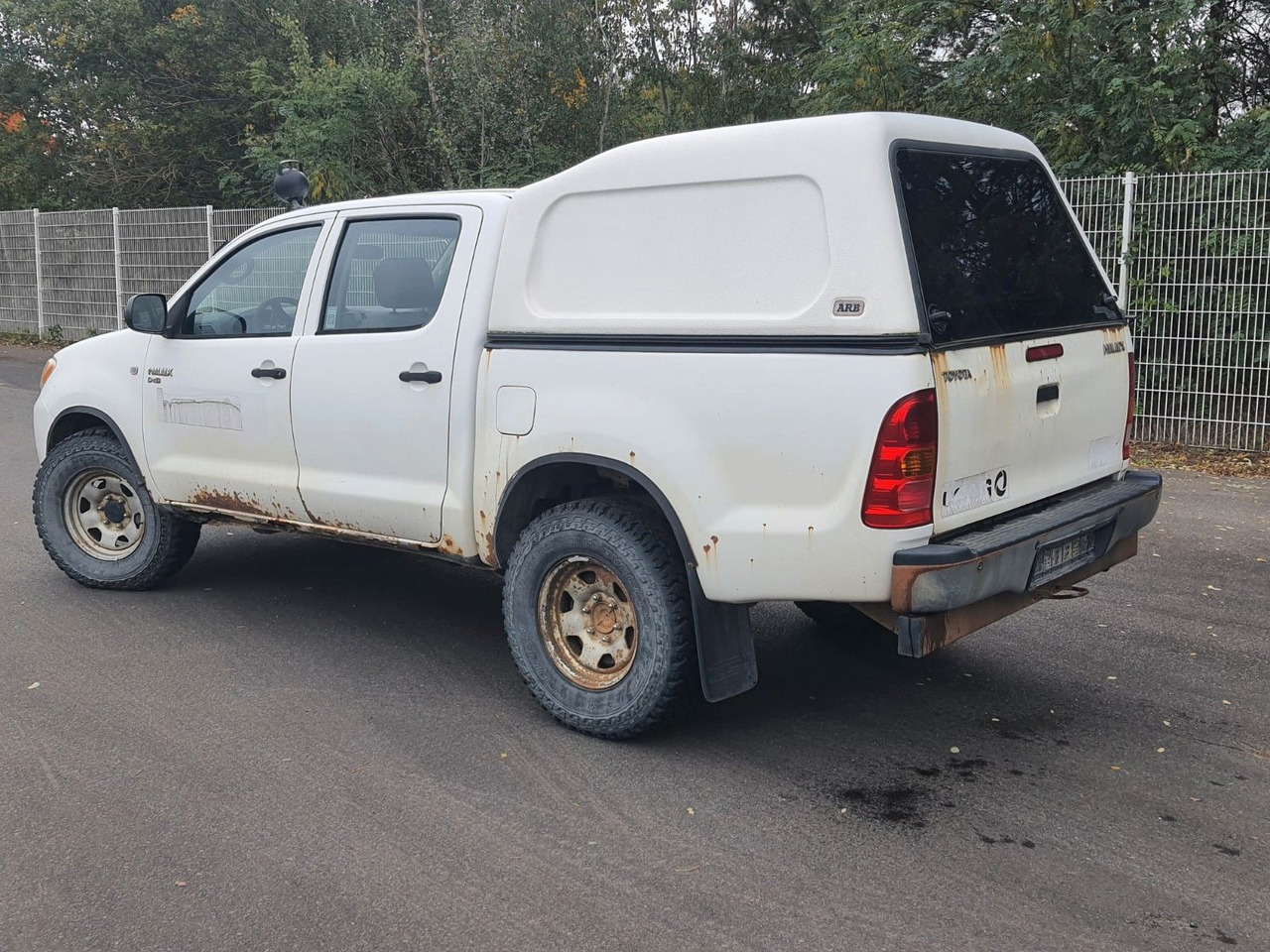 Toyota Hilux Double Cab 4x4 - Джип: снимка 3 Toyota Hilux Double Cab 4x4 - Джип: снимка 3