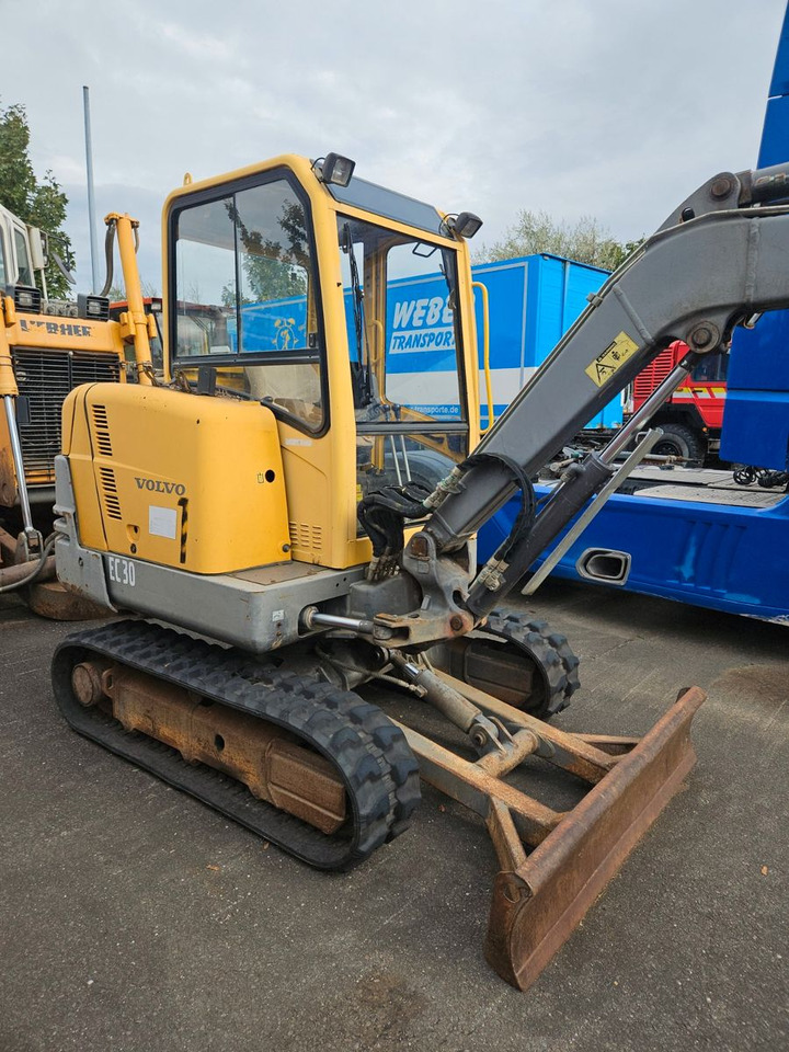 Volvo EC30 Minibagger - Мини багер: снимка 4 Volvo EC30 Minibagger - Мини багер: снимка 4
