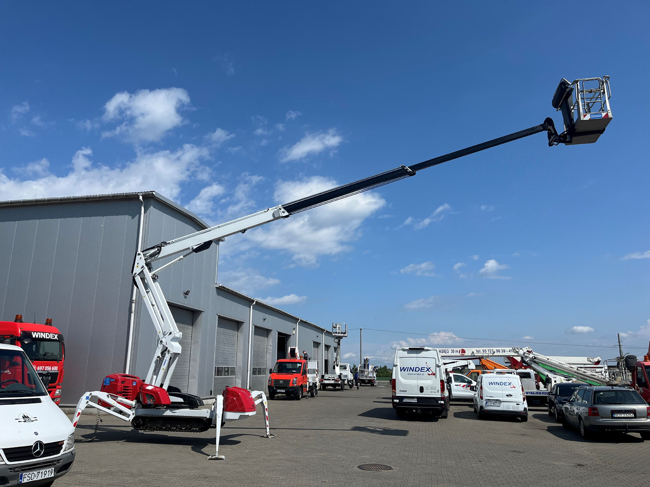 DINO 185 XTC II - Работна площадка: снимка 5 DINO 185 XTC II - Работна площадка: снимка 5