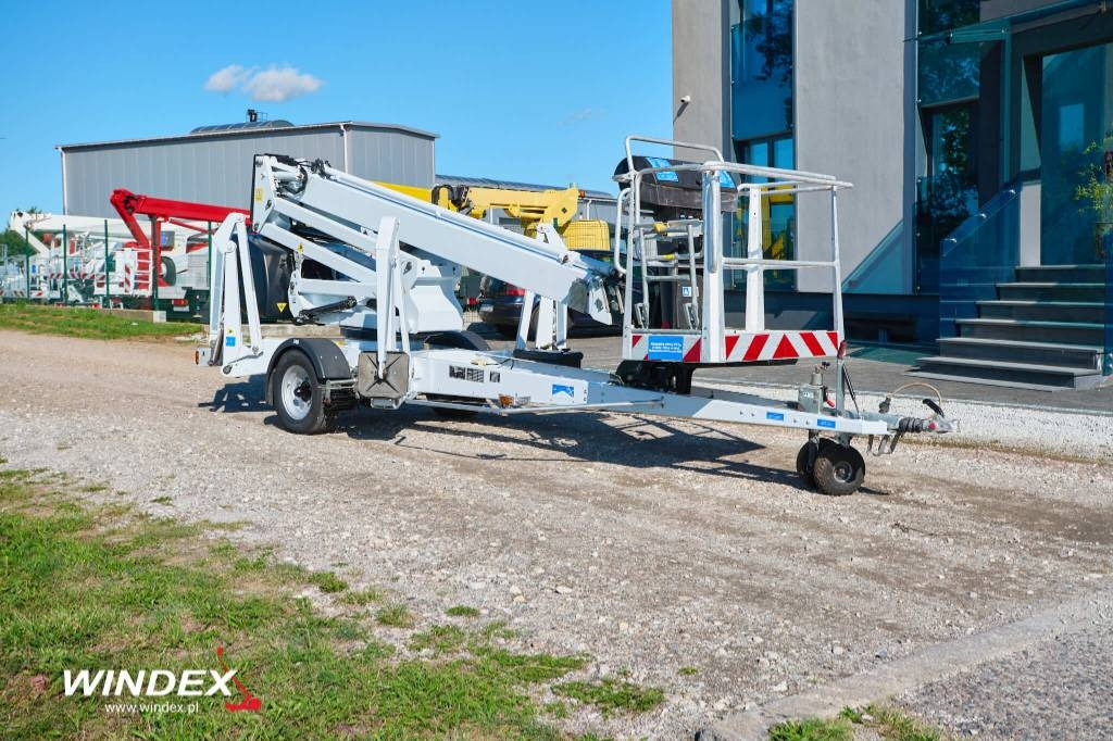 Dino 180 XT II - Вишка на ремарке: снимка 1 Dino 180 XT II - Вишка на ремарке: снимка 1
