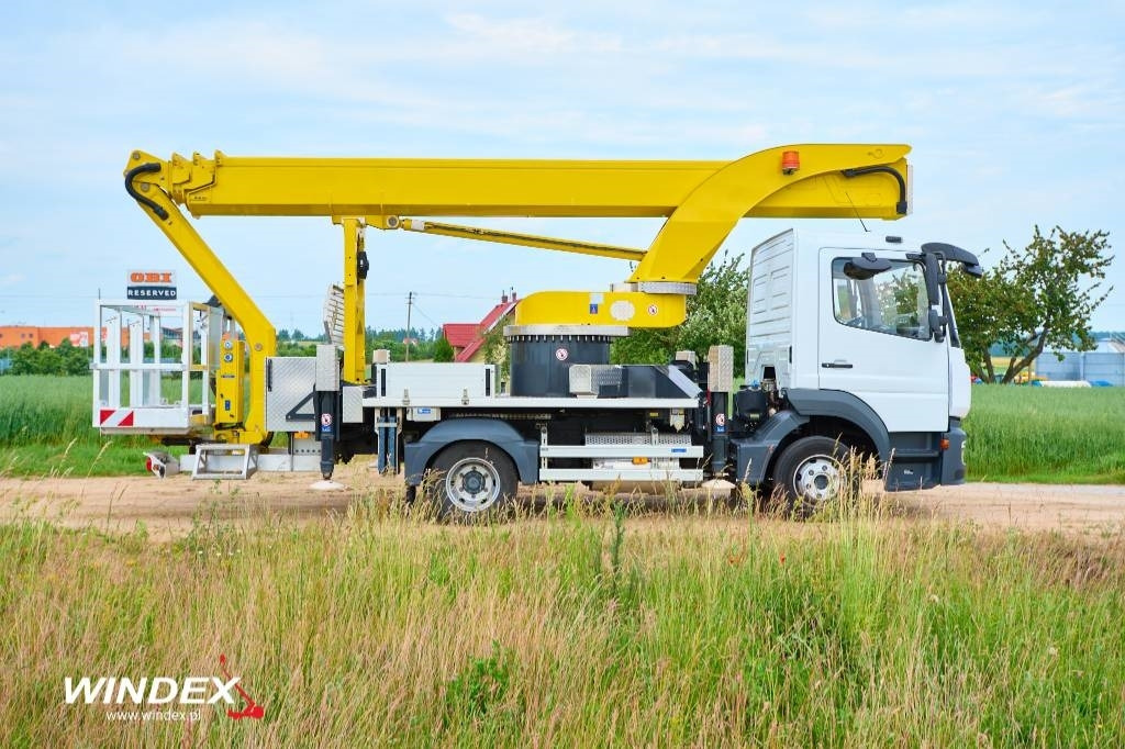 Palfinger P 300 KS - Автовишка: снимка 2 Palfinger P 300 KS - Автовишка: снимка 2
