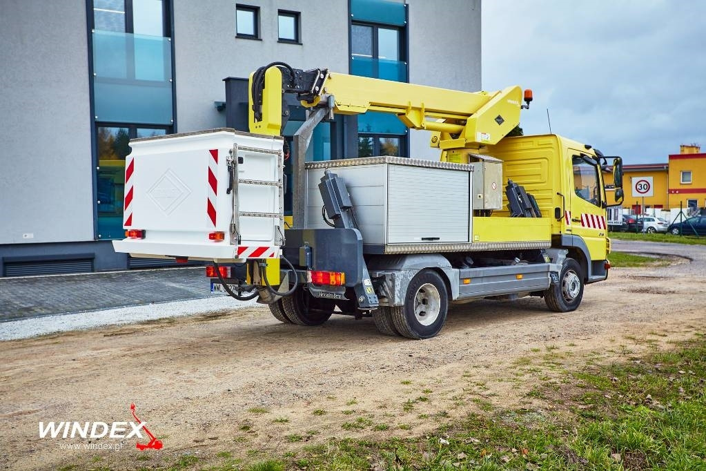 VERSALIFT VT-51-NF - Автовишка: снимка 3 VERSALIFT VT-51-NF - Автовишка: снимка 3