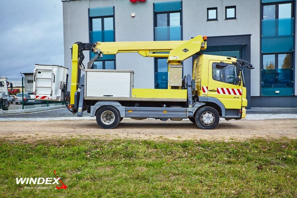 VERSALIFT VT-51-NF - Автовишка: снимка 2 VERSALIFT VT-51-NF - Автовишка: снимка 2
