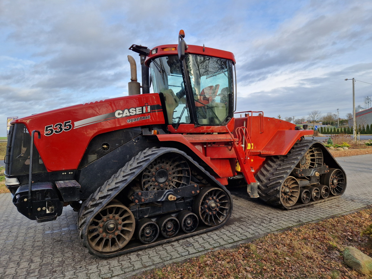 Case IH 535 Steiger Quadtrac - Верижен трактор: снимка 1 Case IH 535 Steiger Quadtrac - Верижен трактор: снимка 1