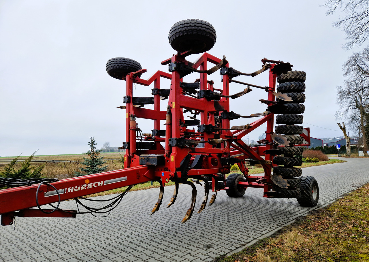 HORSCH Terrano 6 FX - Машина за обработка на почвата: снимка 1 HORSCH Terrano 6 FX - Машина за обработка на почвата: снимка 1