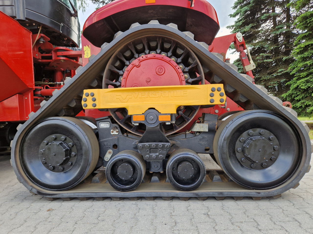 Верижен трактор Versatile 610 Delta Track: снимка 9 Верижен трактор Versatile 610 Delta Track: снимка 9