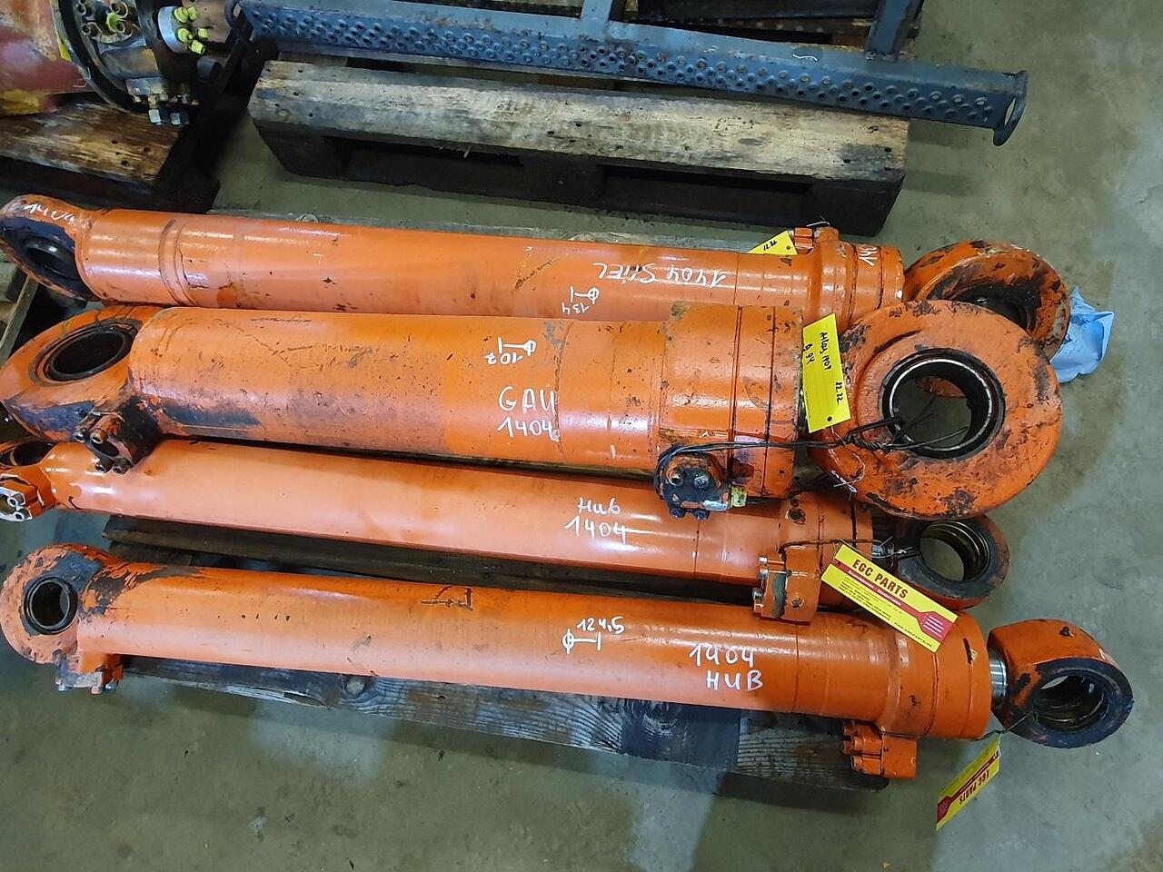 Atlas 1404 - Хидравличен цилиндър за Строителна техника: снимка 1 Atlas 1404 - Хидравличен цилиндър за Строителна техника: снимка 1