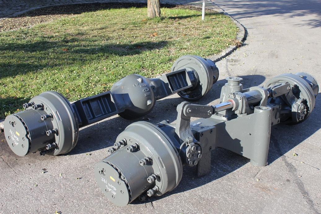 Atlas 1604 K - Ос и части за Строителна техника: снимка 1 Atlas 1604 K - Ос и части за Строителна техника: снимка 1