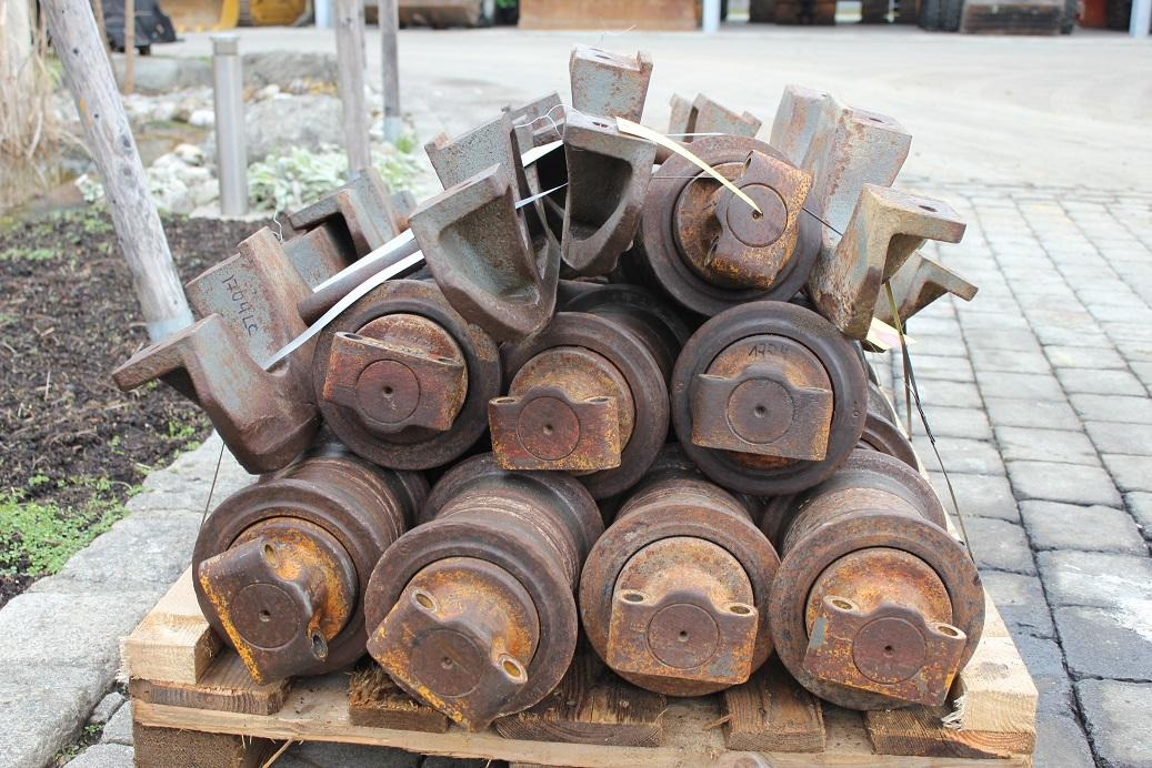 Atlas 1704 LC - Гумени - Ролки за Строителна техника: снимка 2 Atlas 1704 LC - Гумени - Ролки за Строителна техника: снимка 2