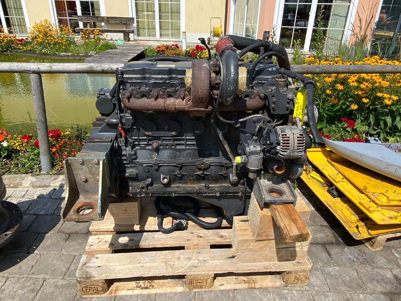 CNH F4HE9684H aus New Holland E 305 - Двигател за Строителна техника: снимка 3 CNH F4HE9684H aus New Holland E 305 - Двигател за Строителна техника: снимка 3