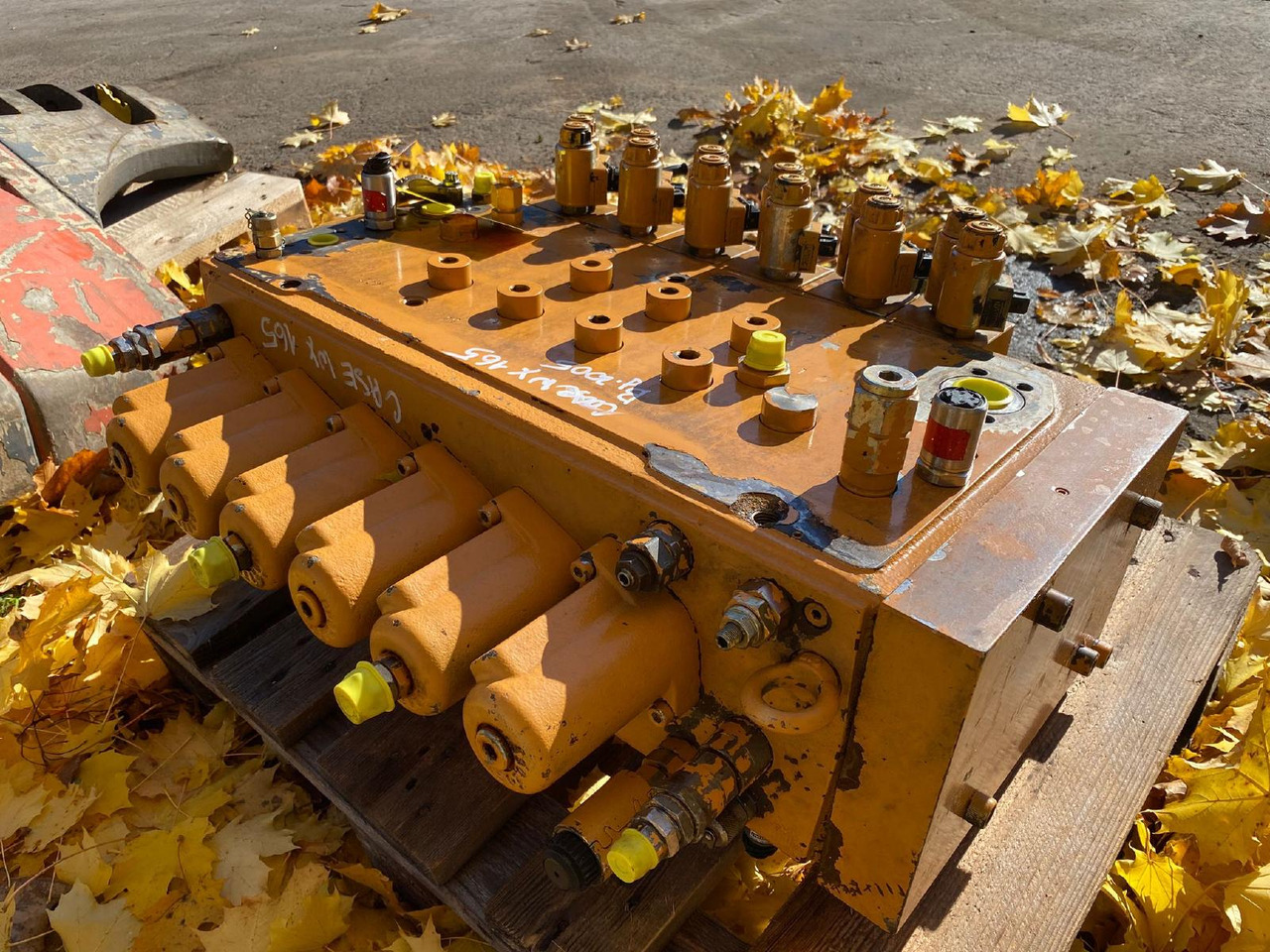 Case WX 165 - Хидравличен клапан за Строителна техника: снимка 1 Case WX 165 - Хидравличен клапан за Строителна техника: снимка 1