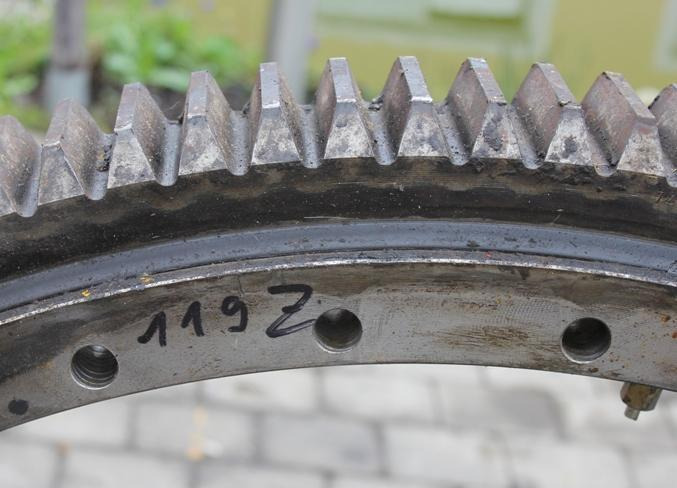 Caterpillar 212 BFT - Въртящ механизъм за Строителна техника: снимка 4 Caterpillar 212 BFT - Въртящ механизъм за Строителна техника: снимка 4