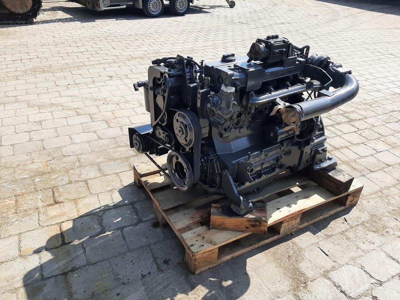 Deutz BF4M2012C aus Mecalac 714 - Двигател за Строителна техника: снимка 5 Deutz BF4M2012C aus Mecalac 714 - Двигател за Строителна техника: снимка 5