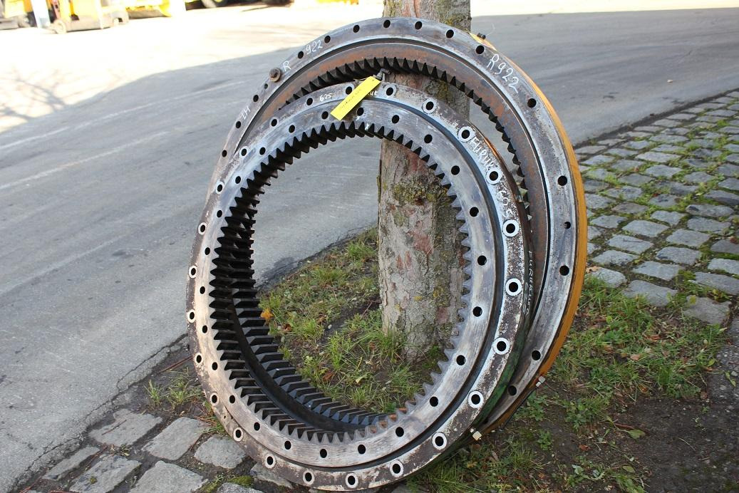 Furukawa 625 - Въртящ механизъм за Строителна техника: снимка 2 Furukawa 625 - Въртящ механизъм за Строителна техника: снимка 2
