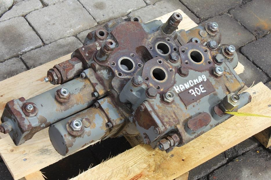 Hanomag 70E - Хидравличен клапан за Строителна техника: снимка 4 Hanomag 70E - Хидравличен клапан за Строителна техника: снимка 4