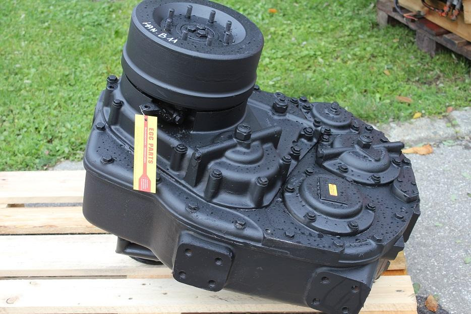 Hanomag ZF 4W35 aus B11 - Скоростна кутия за Строителна техника: снимка 1 Hanomag ZF 4W35 aus B11 - Скоростна кутия за Строителна техника: снимка 1