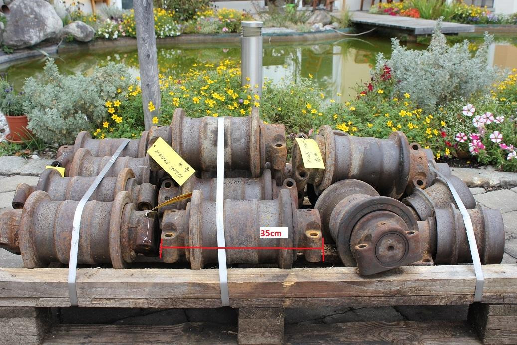 Hitachi FH 200LC - Гумени - Ролки за Строителна техника: снимка 2 Hitachi FH 200LC - Гумени - Ролки за Строителна техника: снимка 2