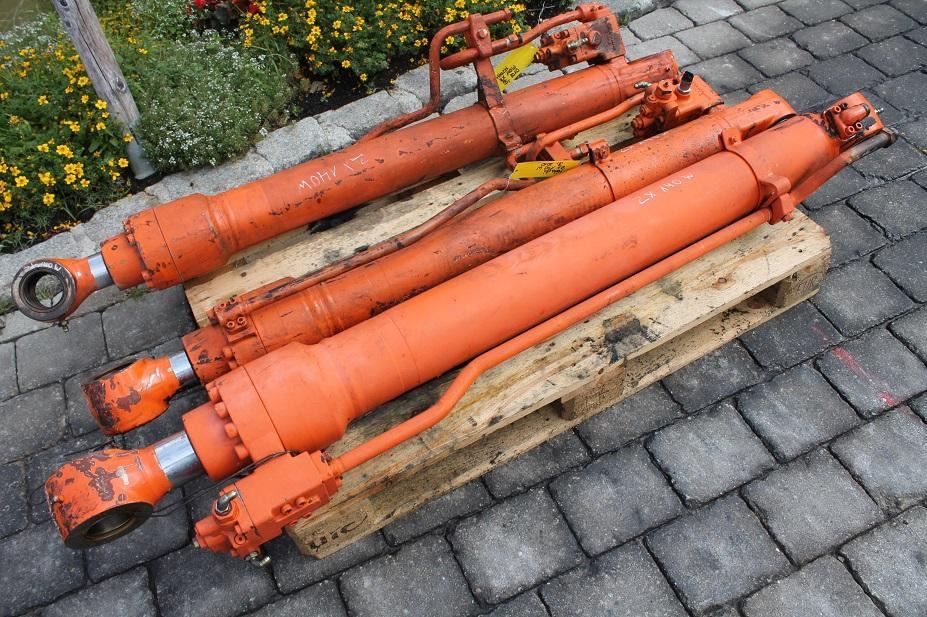 Hitachi ZX 140W - Хидравличен цилиндър за Строителна техника: снимка 2 Hitachi ZX 140W - Хидравличен цилиндър за Строителна техника: снимка 2