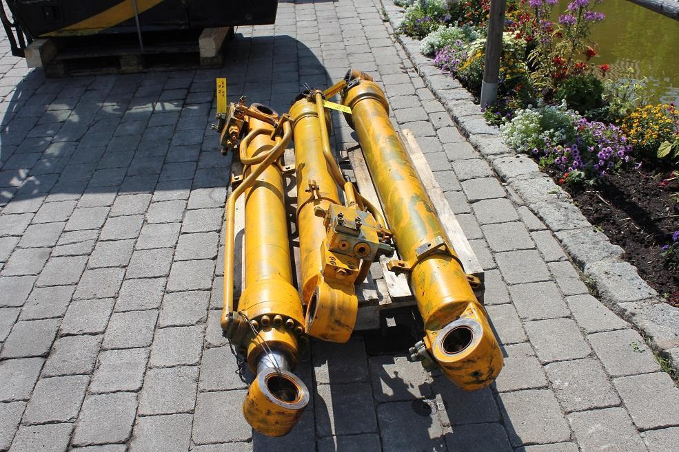 JCB 210 LC - Хидравличен цилиндър за Строителна техника: снимка 2 JCB 210 LC - Хидравличен цилиндър за Строителна техника: снимка 2