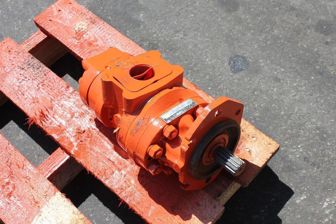 Komatsu Hydraulikpumpe - Хидравлична помпа за Строителна техника: снимка 3 Komatsu Hydraulikpumpe - Хидравлична помпа за Строителна техника: снимка 3