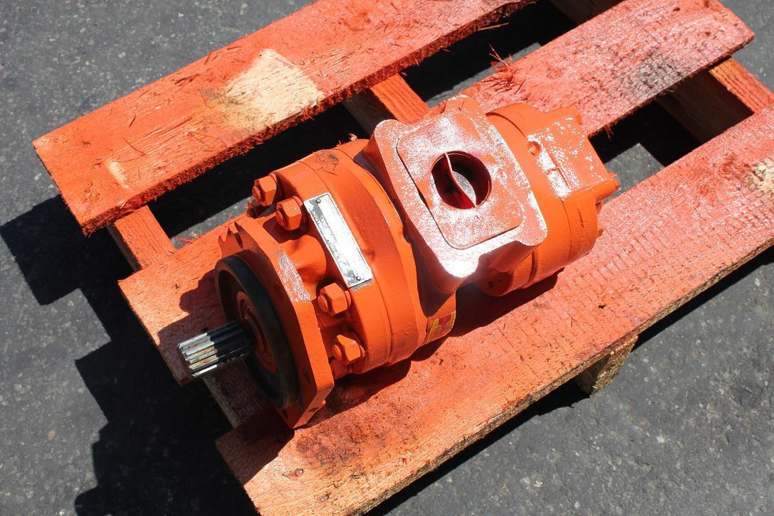 Komatsu Hydraulikpumpe - Хидравлична помпа за Строителна техника: снимка 1 Komatsu Hydraulikpumpe - Хидравлична помпа за Строителна техника: снимка 1