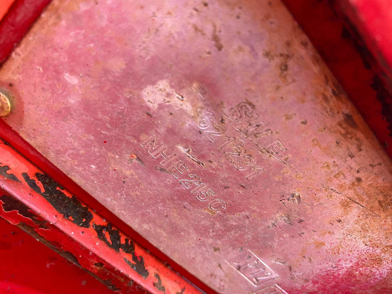 Lehnhof SW F aus New Holland E 215 - Бързо сменник: снимка 5 Lehnhof SW F aus New Holland E 215 - Бързо сменник: снимка 5