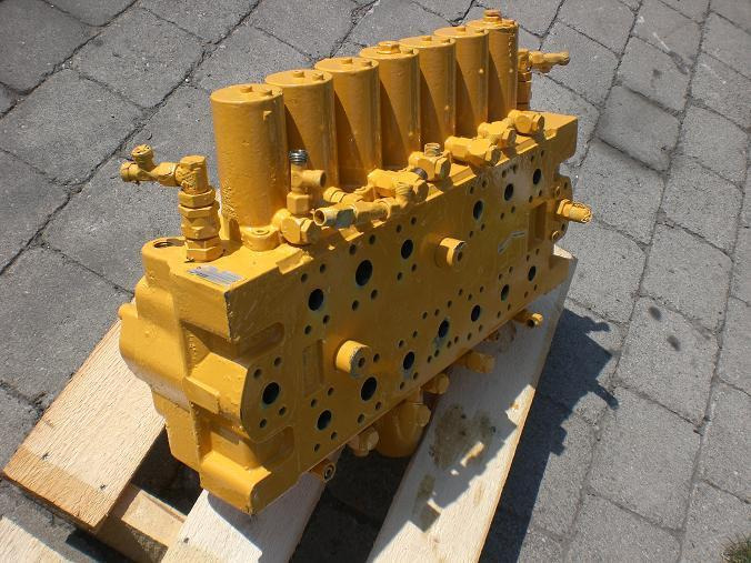 Liebherr A 902 Litronik - Хидравличен клапан за Строителна техника: снимка 2 Liebherr A 902 Litronik - Хидравличен клапан за Строителна техника: снимка 2