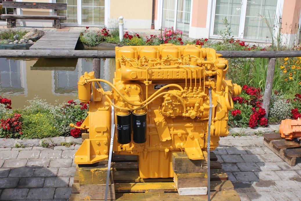 Liebherr D904 NA aus LH R 912 - Двигател за Строителна техника: снимка 1 Liebherr D904 NA aus LH R 912 - Двигател за Строителна техника: снимка 1
