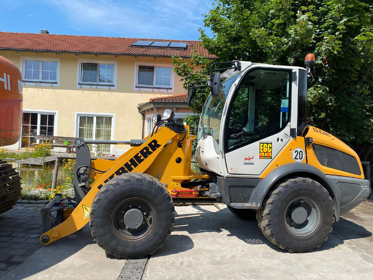 Liebherr L 506 - Колесен товарач: снимка 1 Liebherr L 506 - Колесен товарач: снимка 1