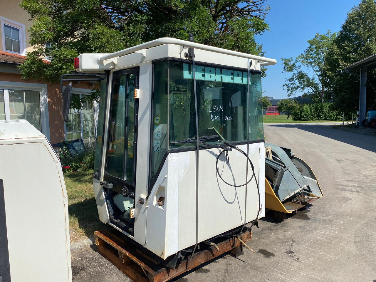 Liebherr L 564 - Кабина за Строителна техника: снимка 5 Liebherr L 564 - Кабина за Строителна техника: снимка 5