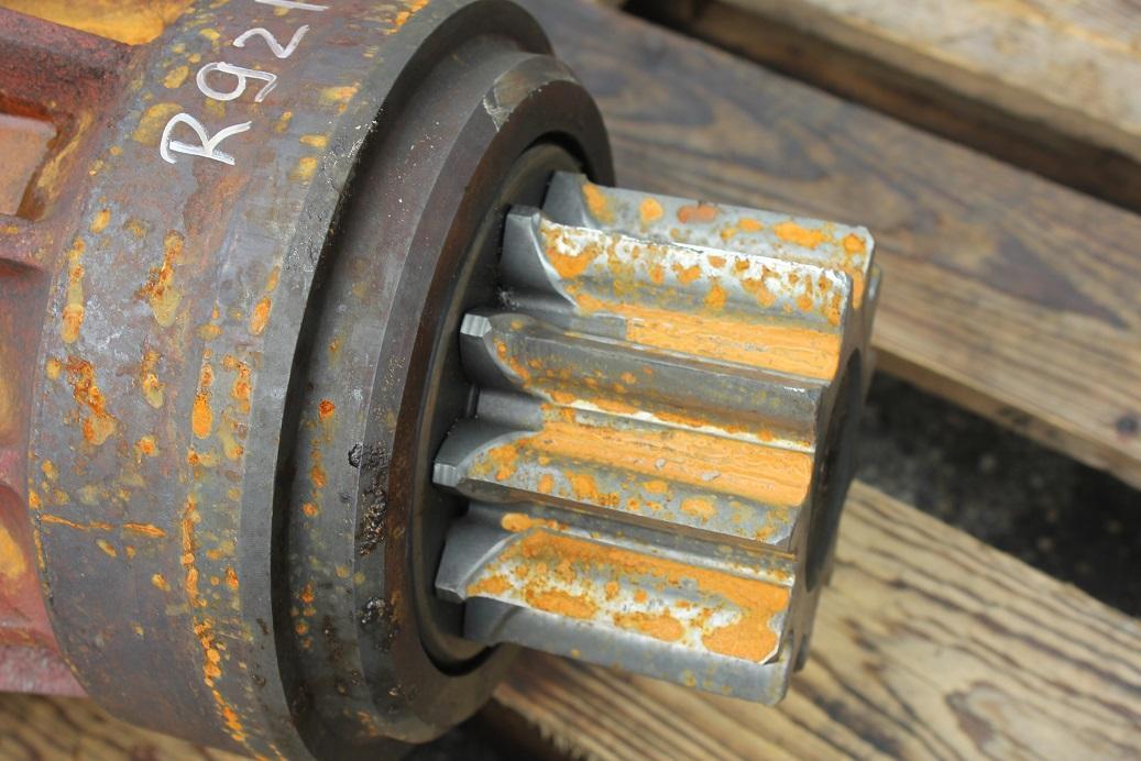 Liebherr R 921 - Редуктор на въртене за Строителна техника: снимка 2 Liebherr R 921 - Редуктор на въртене за Строителна техника: снимка 2