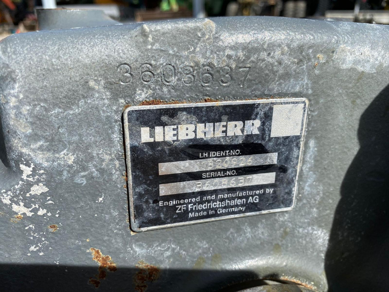 Liebherr ZF aus LH 24M - Скоростна кутия за Строителна техника: снимка 2 Liebherr ZF aus LH 24M - Скоростна кутия за Строителна техника: снимка 2