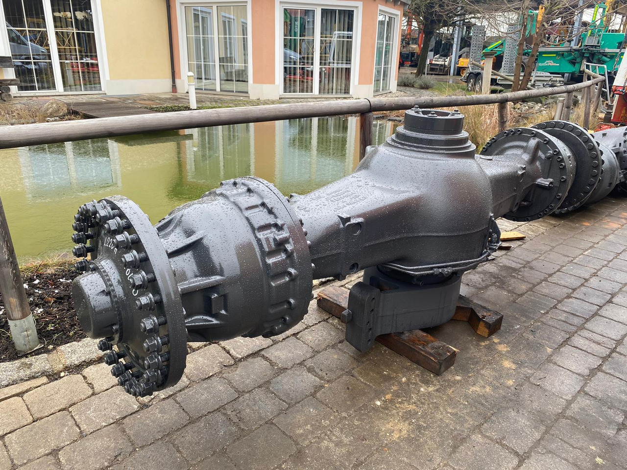 Volvo L220H - Ос и части за Строителна техника: снимка 4 Volvo L220H - Ос и части за Строителна техника: снимка 4