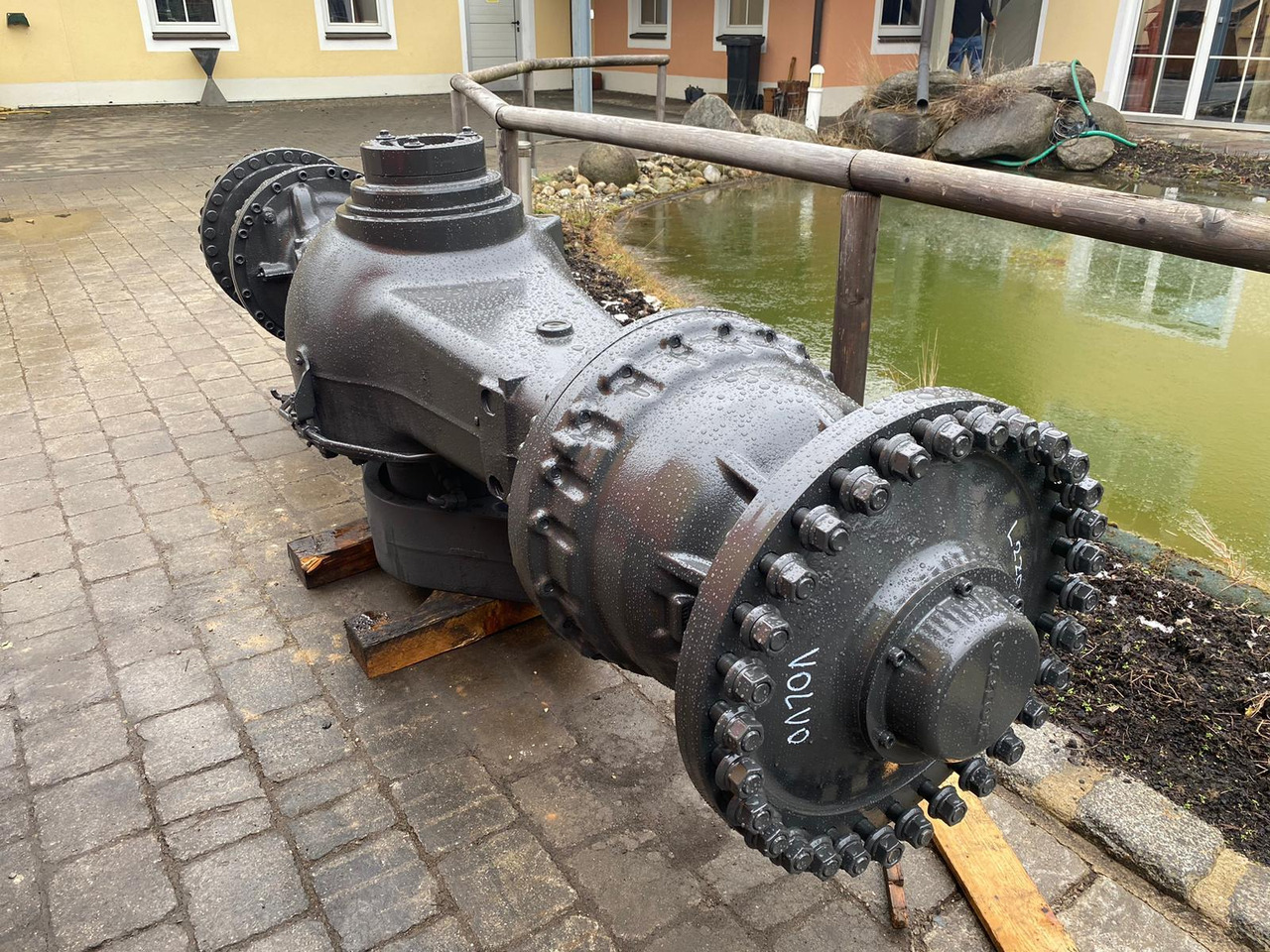 Volvo L220H - Ос и части за Строителна техника: снимка 2 Volvo L220H - Ос и части за Строителна техника: снимка 2