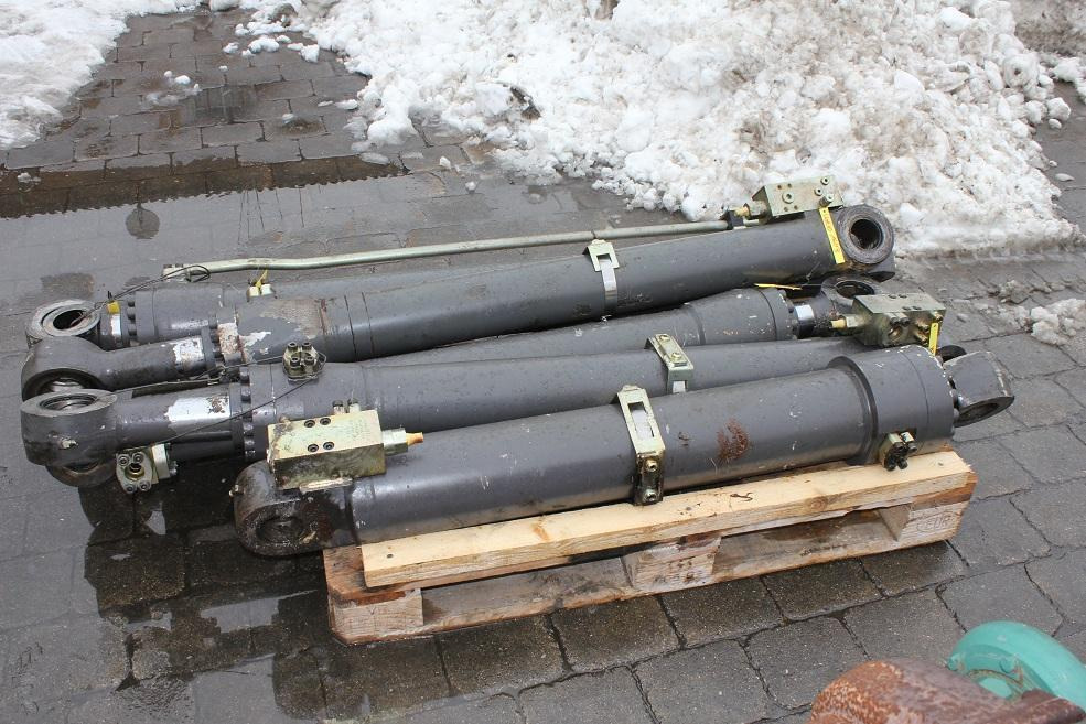 Volvo W 160 B - Хидравличен цилиндър за Строителна техника: снимка 4 Volvo W 160 B - Хидравличен цилиндър за Строителна техника: снимка 4