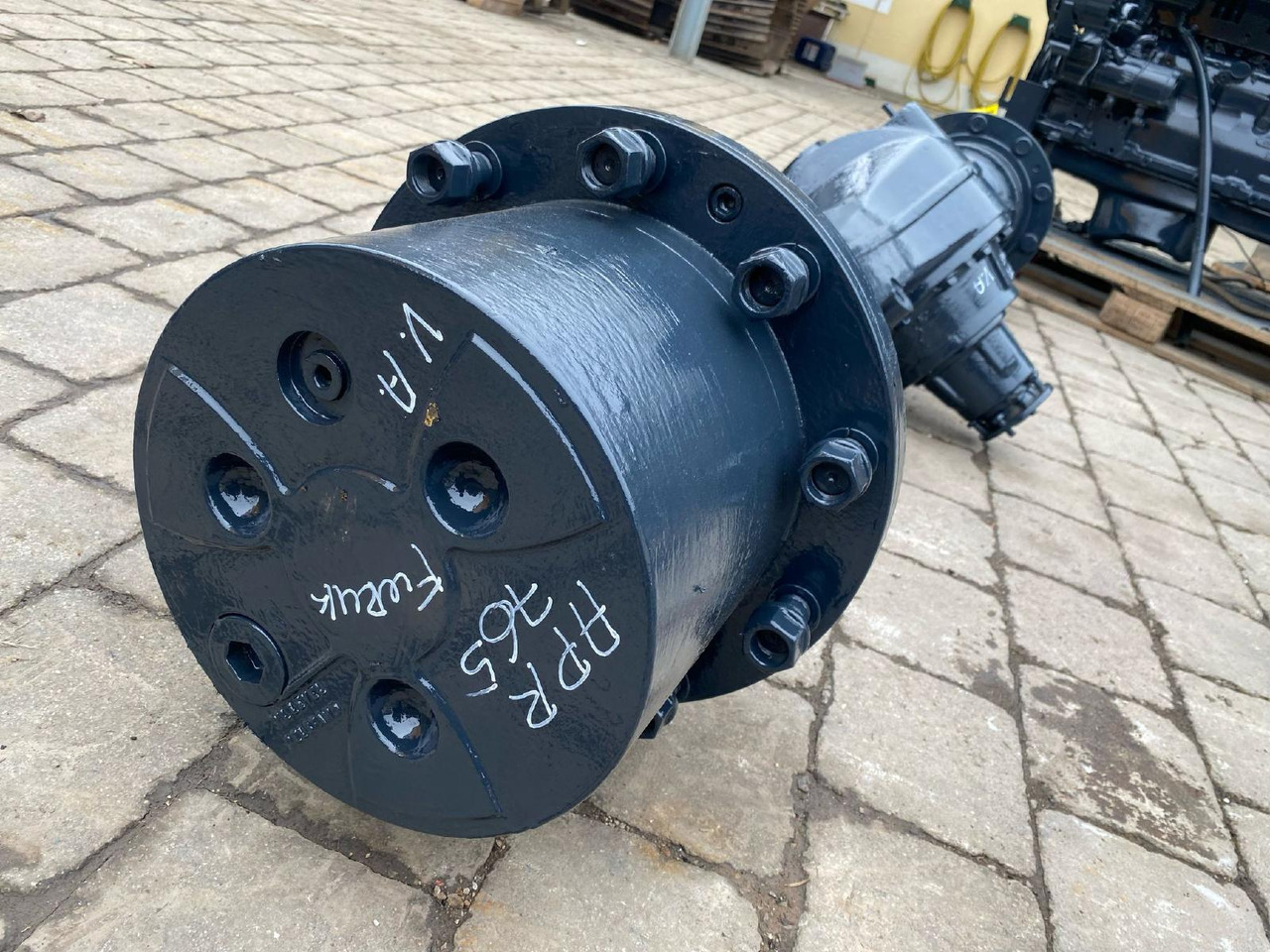 ZF AP R765 aus 320E Furukawa - Ос и части за Строителна техника: снимка 2 ZF AP R765 aus 320E Furukawa - Ос и части за Строителна техника: снимка 2