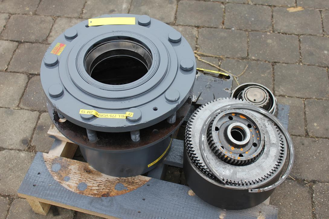 ZF APB-L 775 - Ос и части за Строителна техника: снимка 1 ZF APB-L 775 - Ос и части за Строителна техника: снимка 1