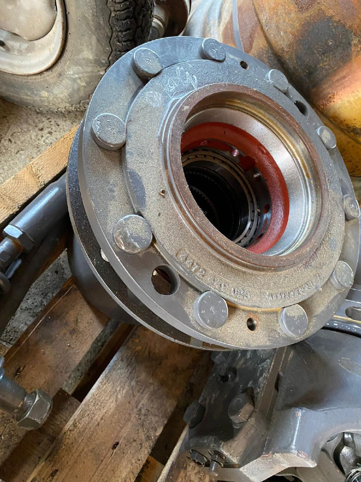 ZF MS E 3070 II - Ос и части за Строителна техника: снимка 4 ZF MS E 3070 II - Ос и части за Строителна техника: снимка 4