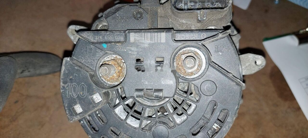 Bosch , 110A , 28V DAF CF75, XF 95 - Алтернатор за Камион: снимка 2 Bosch , 110A , 28V DAF CF75, XF 95 - Алтернатор за Камион: снимка 2