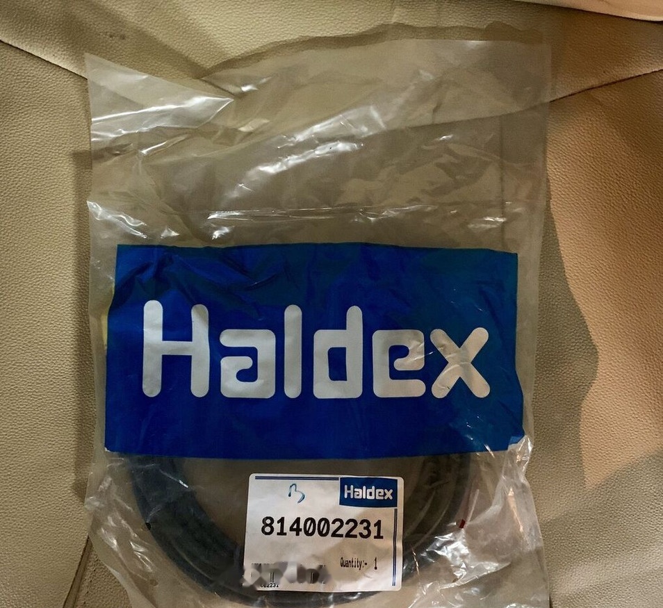 Нови Спирачен маркуч/ Спирачна линия за Камион Haldex elektryczny EBS 24V 4m: снимка 12